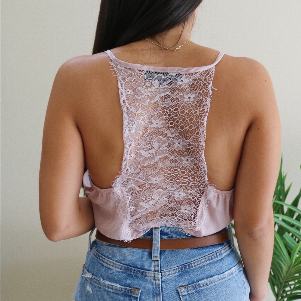 Bethany Top ❤️ - Picture 3 of 3